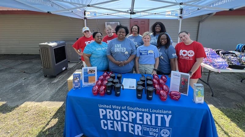 Workers from the United Way of Southeast LA nonprofit
